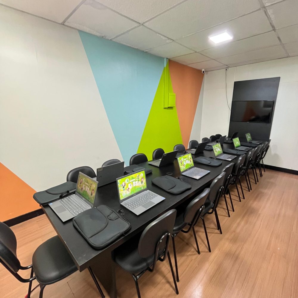 SALA-KIDS-VERTICAL-Lidi-Tavares