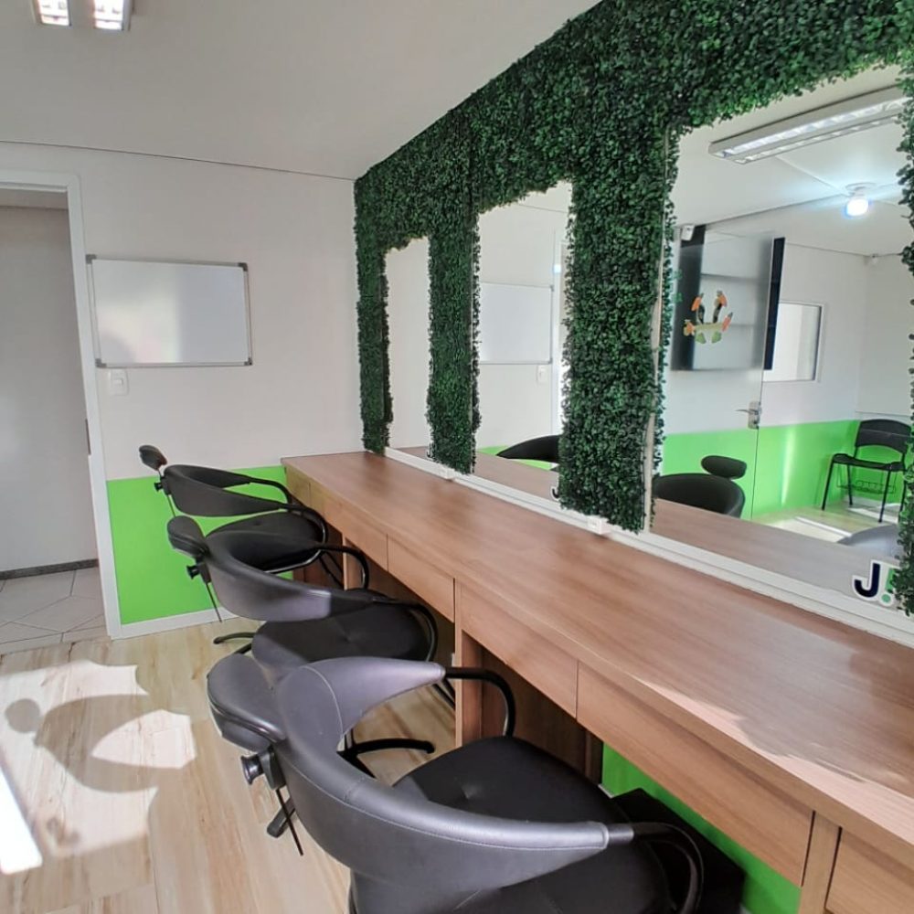 WhatsApp-Image-2025-04-16-at-09.02.09-DAIAN-ANGEL-FRANTZ